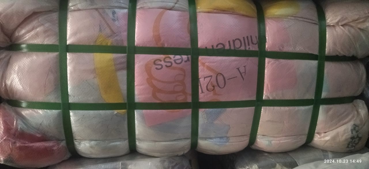 Ladies t-shirts 60s Bale